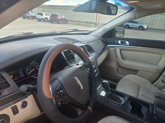 Photo 4 of 2013 Lincoln Mks for sale in Houston, TX