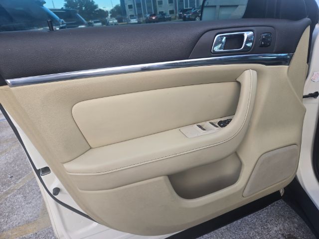 Photo 7 of 2013 Lincoln Mks for sale in Houston, TX