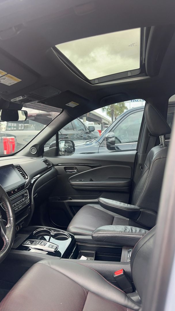 Photo 16 of 2023 Honda Ridgeline Black Edition Pickup 4D 5 FT for sale in Houston, TX