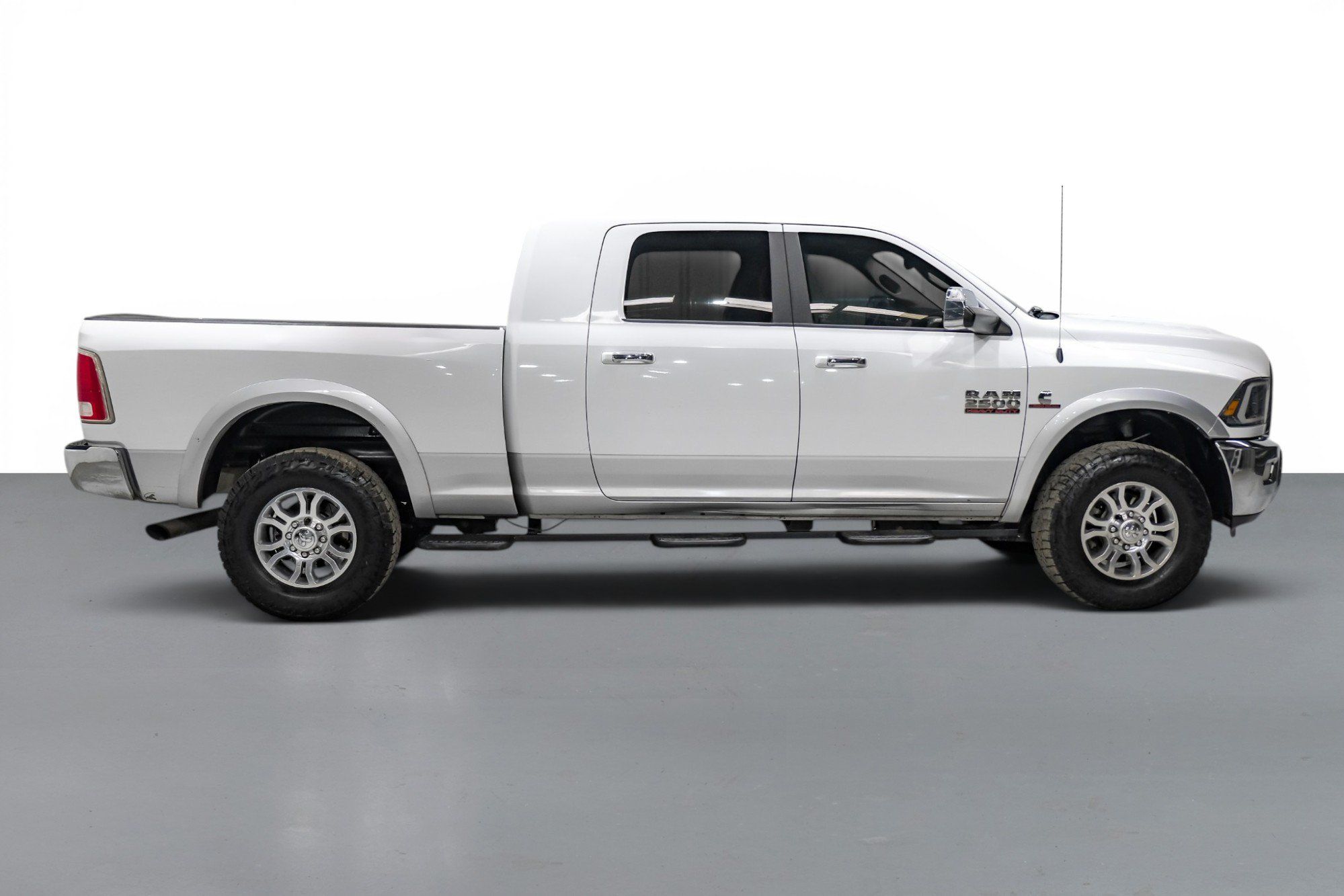 Photo 9 of 2015 Ram 2500 Laramie for sale in Katy, TX