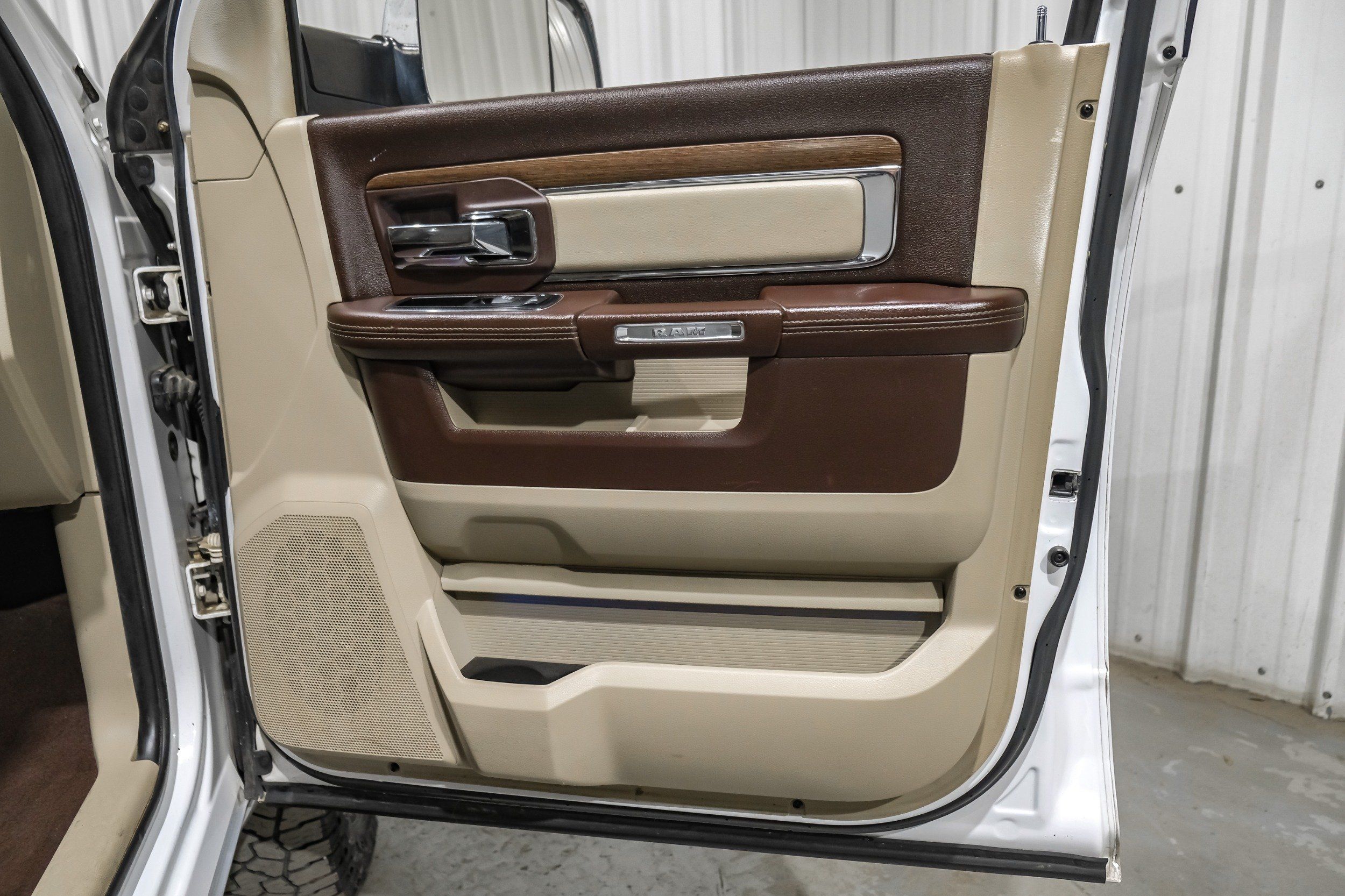 Photo 87 of 2015 Ram 2500 Laramie for sale in Katy, TX