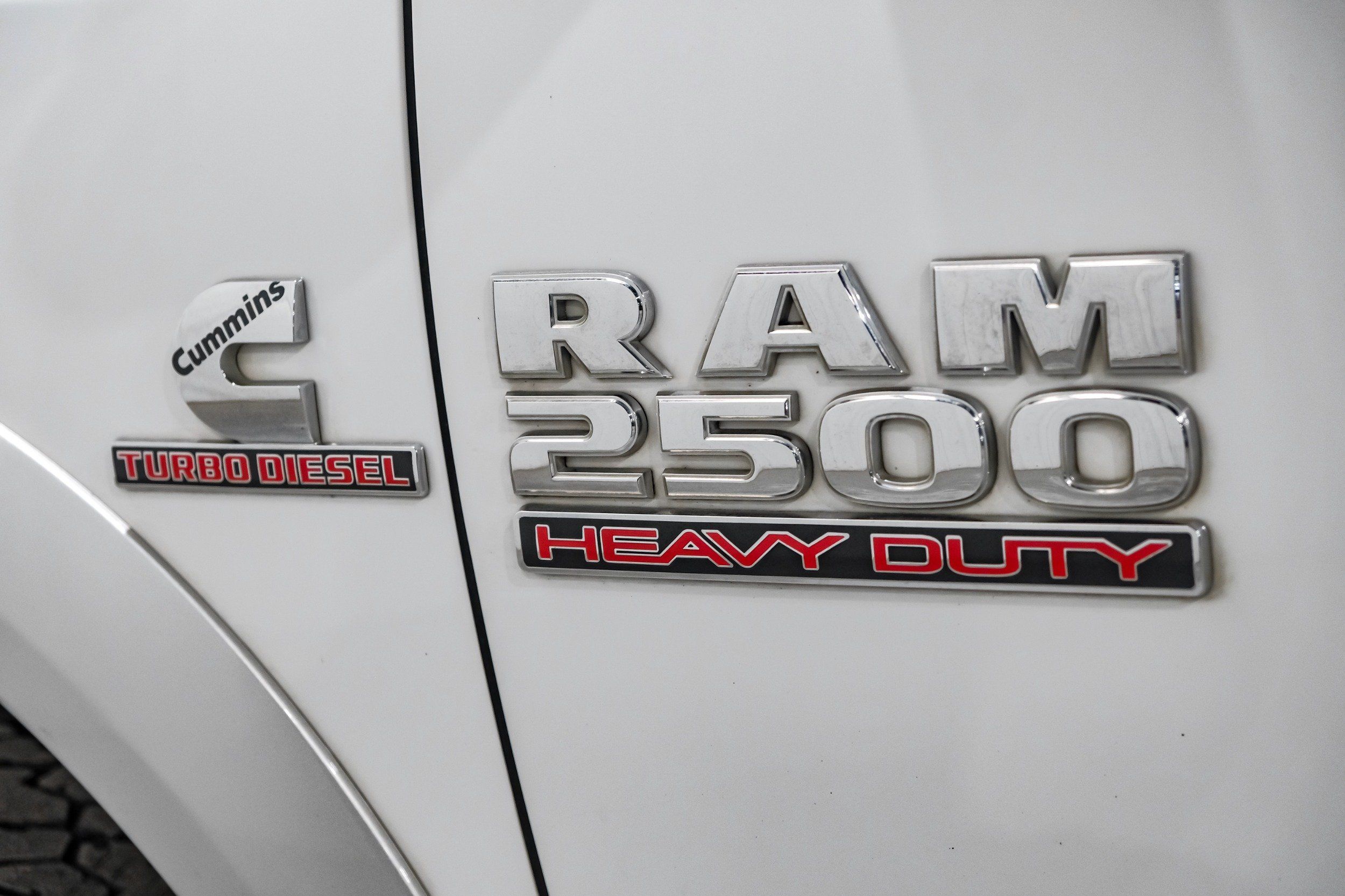 Photo 101 of 2015 Ram 2500 Laramie for sale in Katy, TX