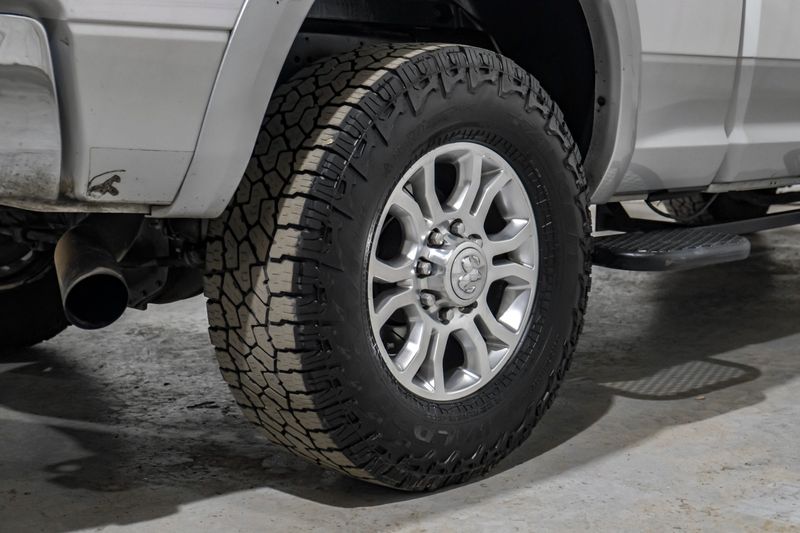 Photo 124 of 2015 Ram 2500 Laramie for sale in Katy, TX