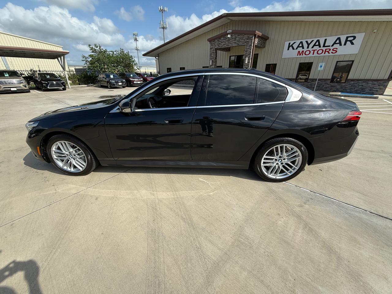 Photo 3 of 2025 BMW 530i 5-series for sale in Houston, TX