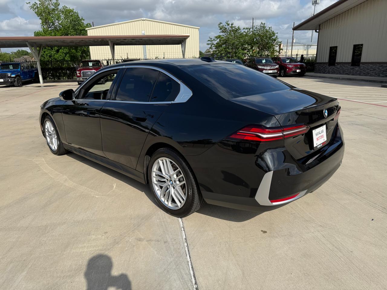 Photo 4 of 2025 BMW 530i 5-series for sale in Houston, TX