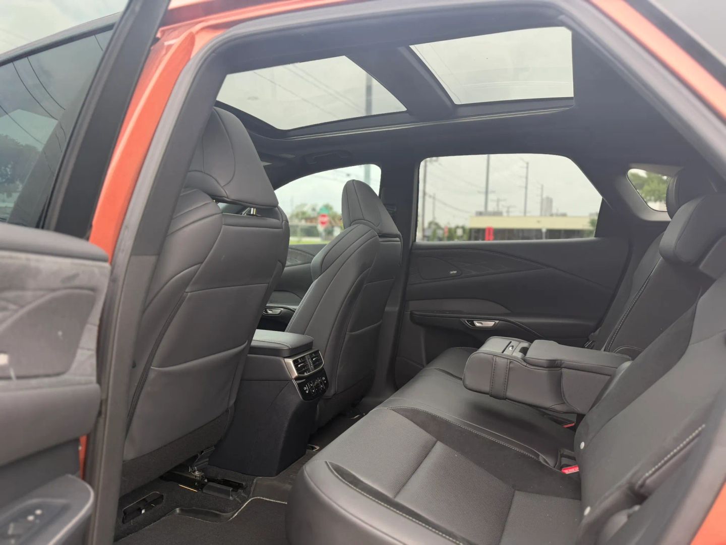 Photo 11 of 2023 Lexus Rx 17 for sale in Houston, TX