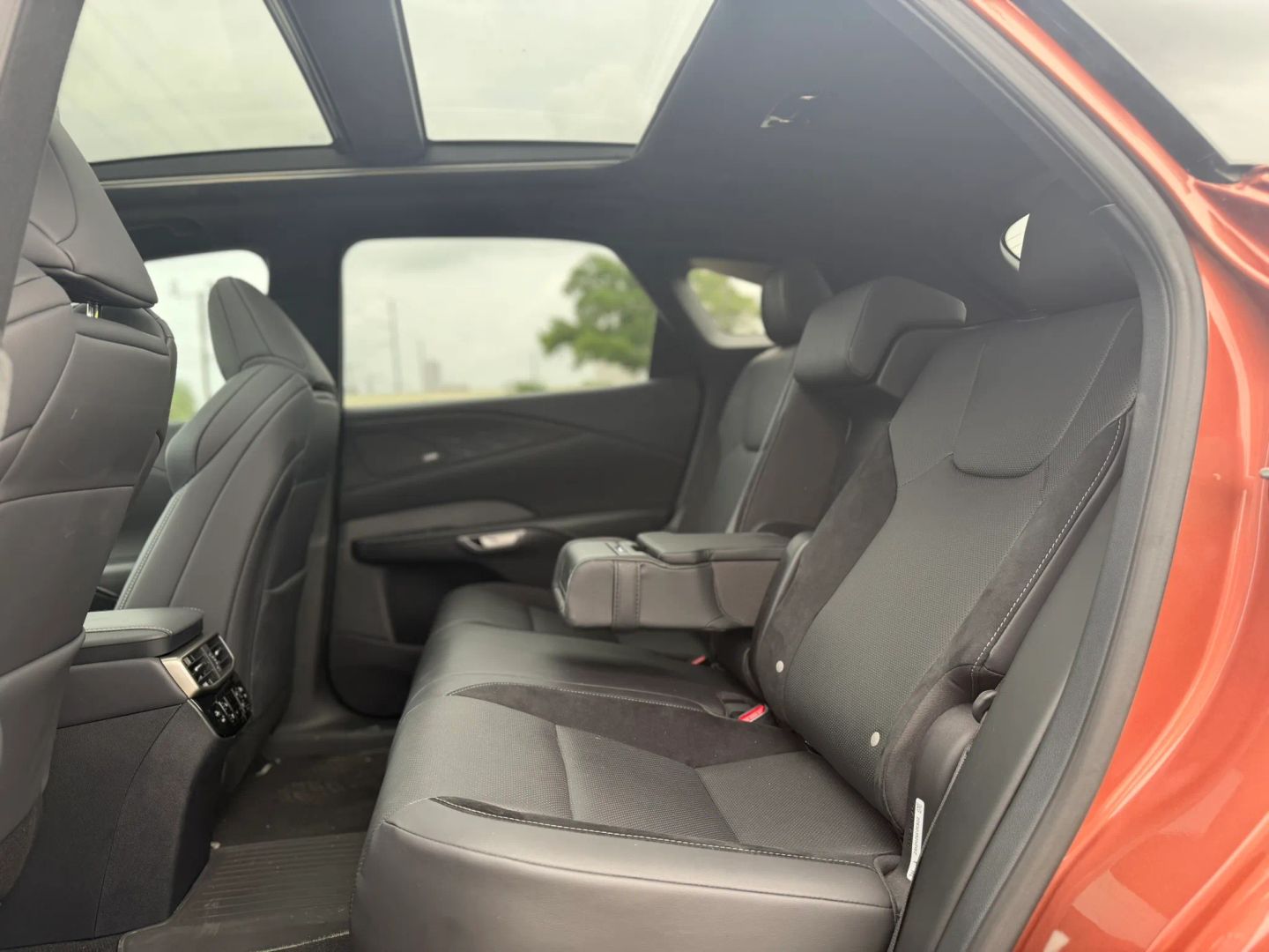 Photo 14 of 2023 Lexus Rx 17 for sale in Houston, TX