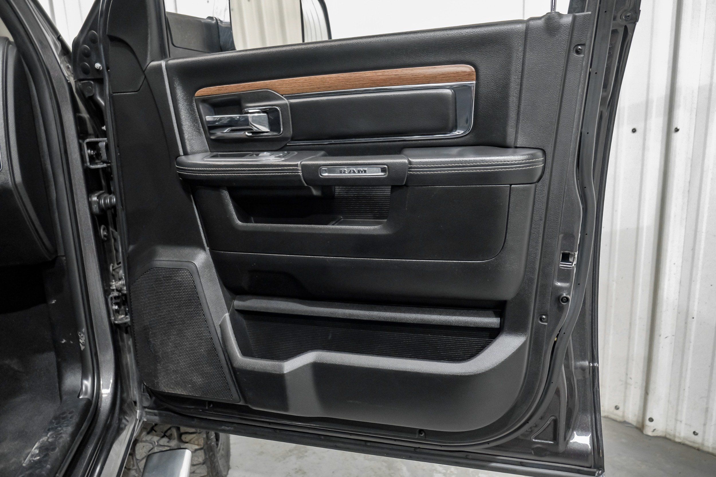 Photo 85 of 2018 Ram 2500 Dj for sale in Katy, TX