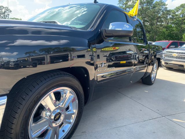Photo 5 of 2012 Chevrolet Silverado for sale in Cypress, TX