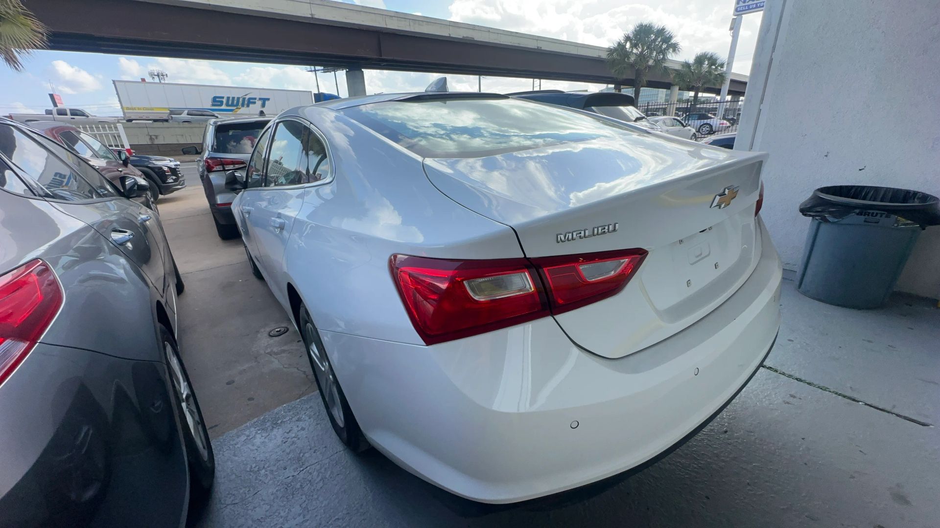 Photo 7 of 2024 Chevrolet Malibu Notchback for sale in Houston, TX