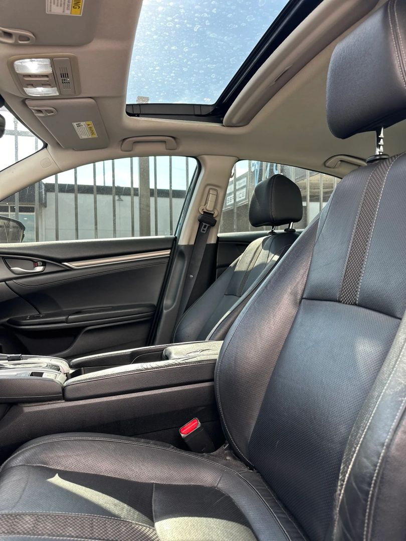 Photo 15 of 2019 Honda Civic Touring Sedan 4D for sale in Houston, TX