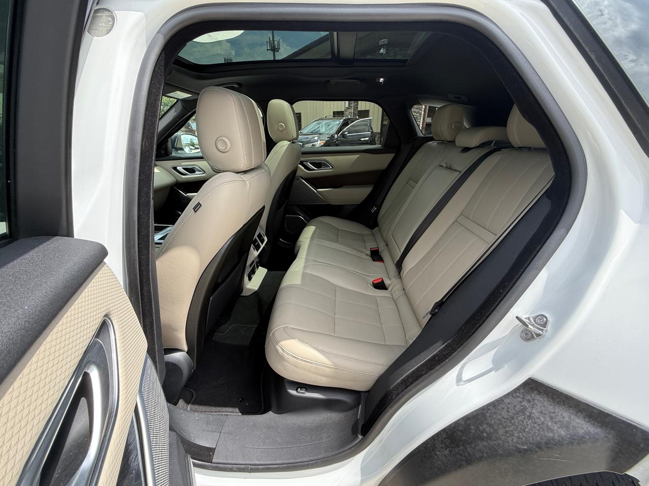 Photo 19 of 2019 Land Rover Range Rover Velar R-dynamic for sale in Houston, TX