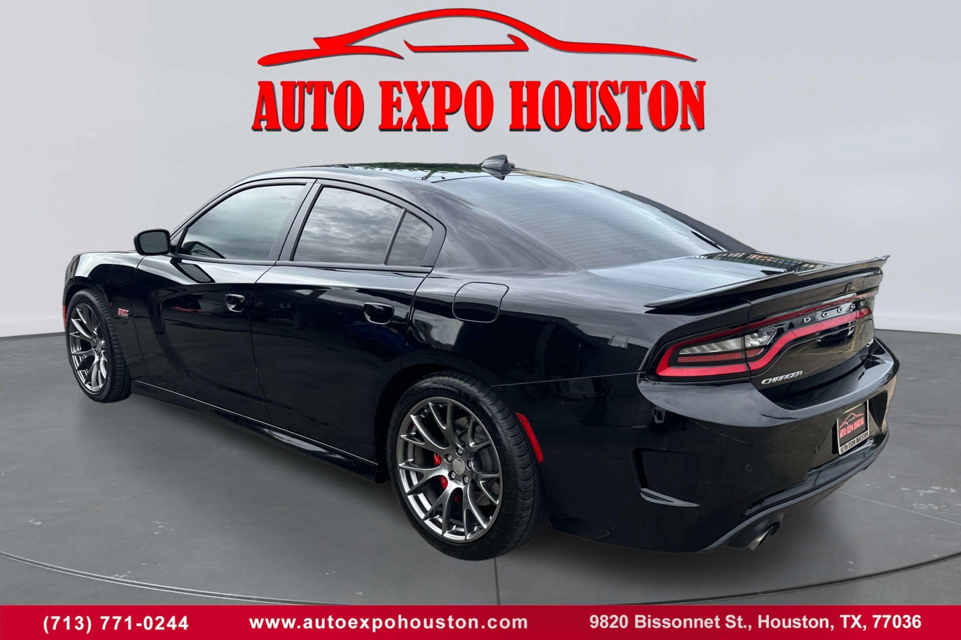 Photo 11 of 2016 Dodge Charger SRT 392 for sale in Houston, TX