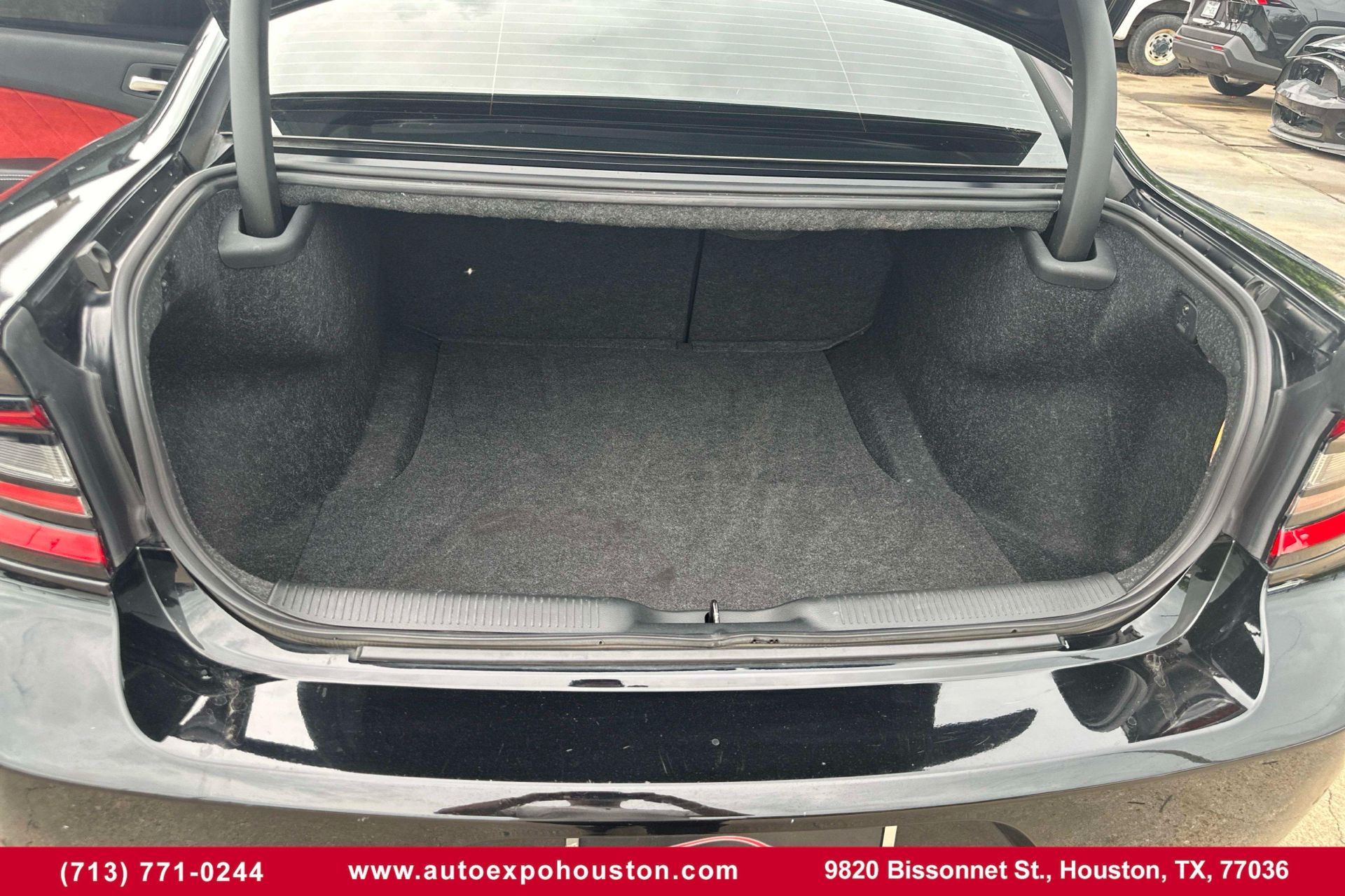 Photo 16 of 2016 Dodge Charger SRT 392 for sale in Houston, TX