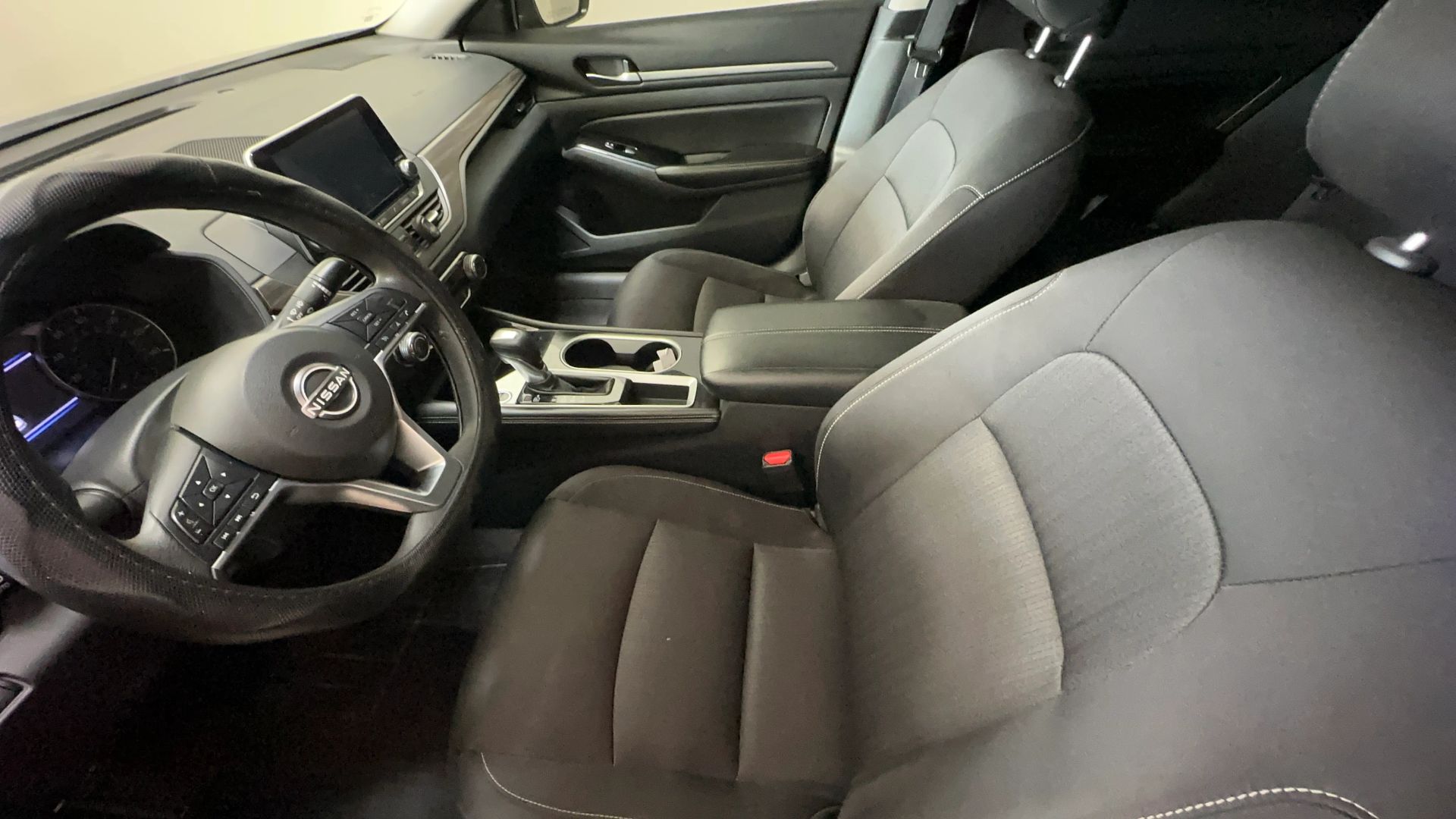 Photo 16 of 2023 Nissan Altima SV for sale in Houston, TX
