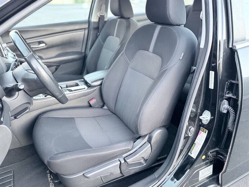 Photo 11 of 2022 Nissan Sentra SV for sale in Cypress, TX