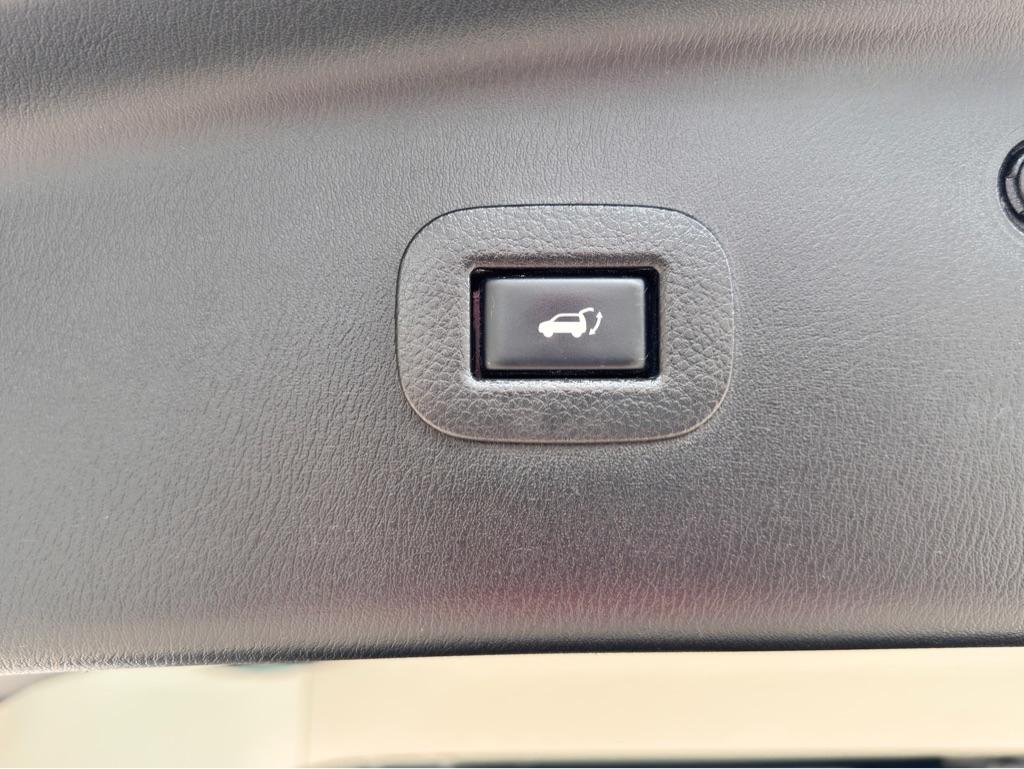 Photo 38 of 2020 Nissan Armada Wagon for sale in Spring, TX
