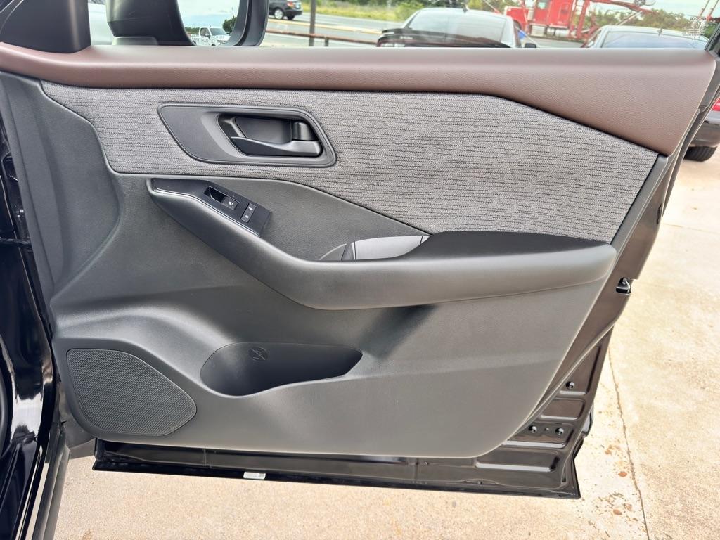 Photo 44 of 2023 Nissan Rogue S for sale in Spring, TX