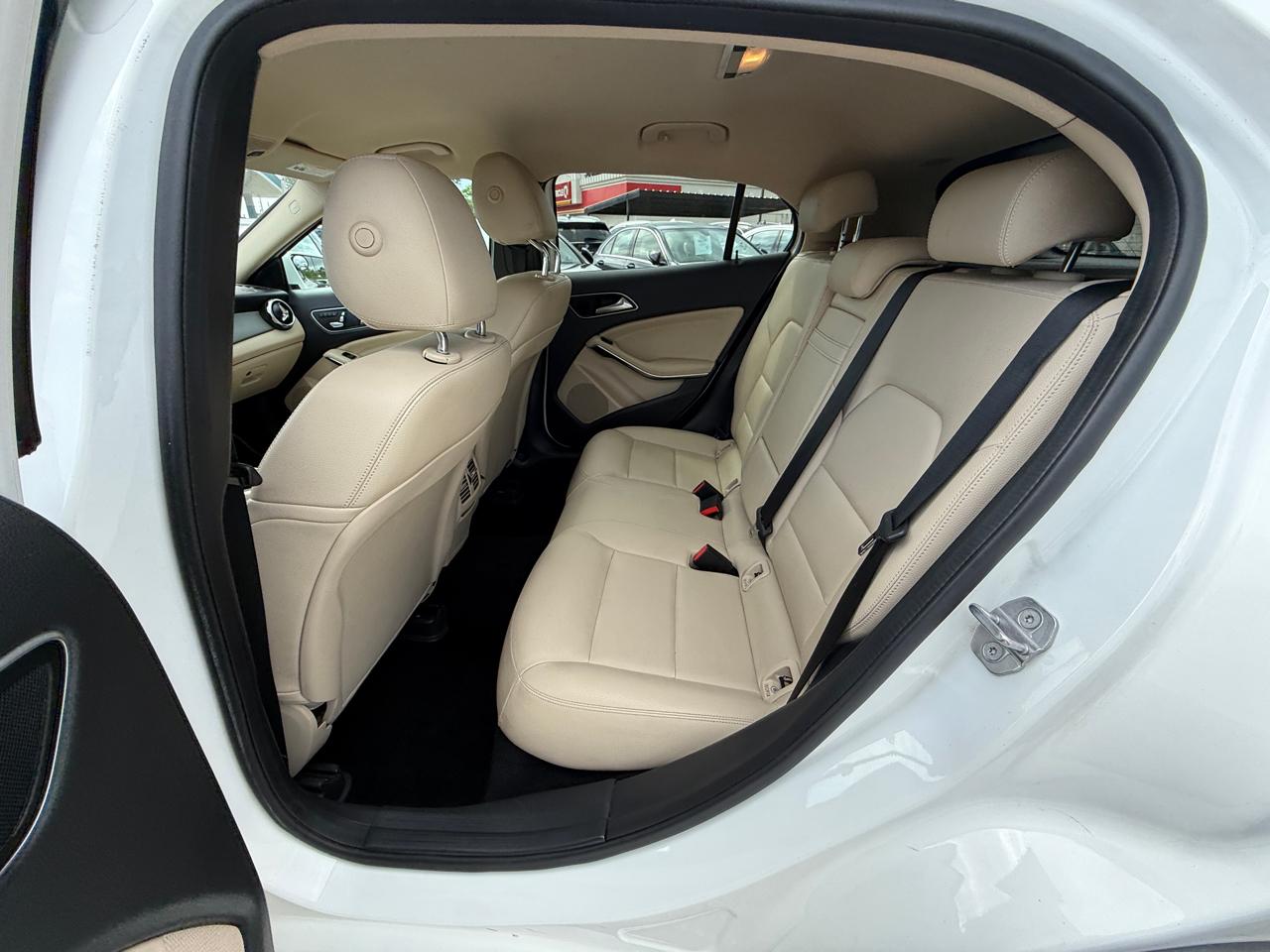 Photo 21 of 2019 Mercedes-Benz Gla-Class Gla250 for sale in Houston, TX