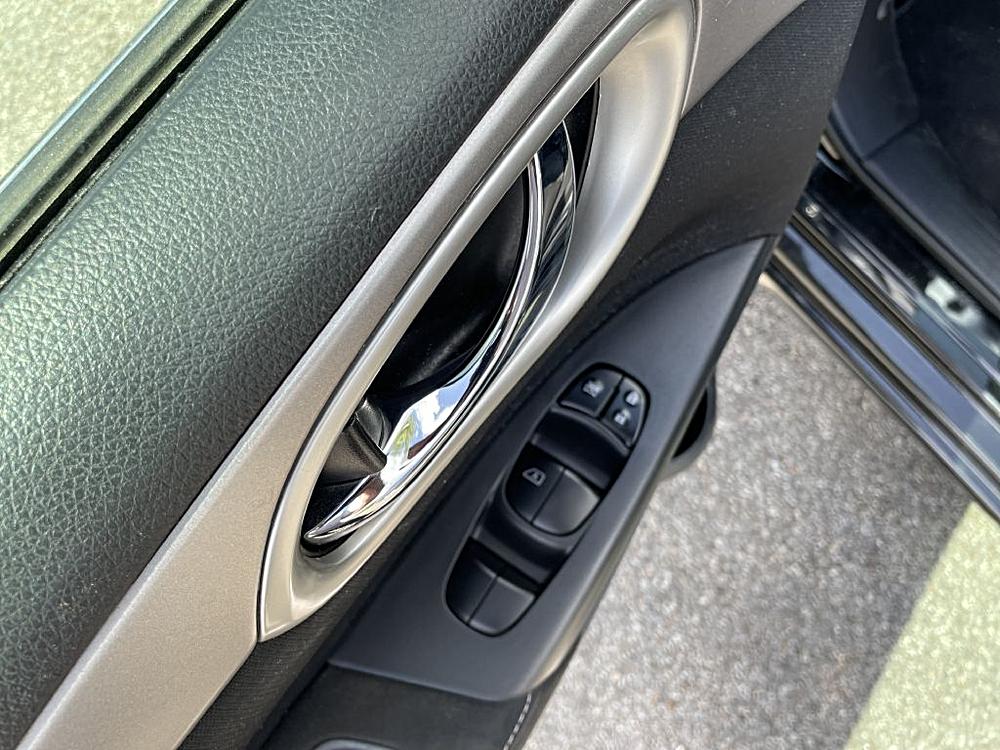 Photo 8 of 2019 Nissan Sentra S for sale in Cypress, TX