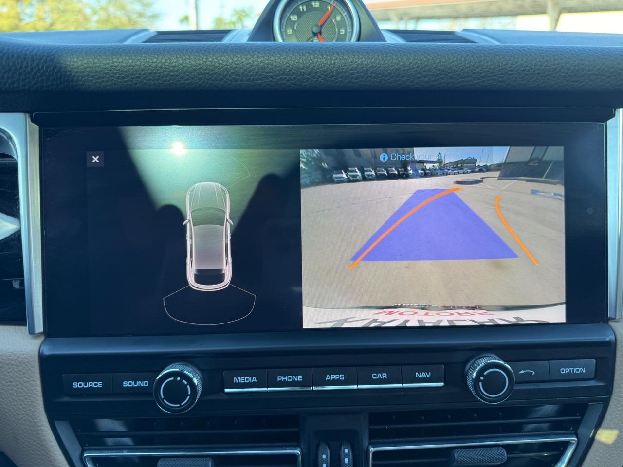 Photo 31 of 2019 Porsche Macan Type for sale in Houston, TX