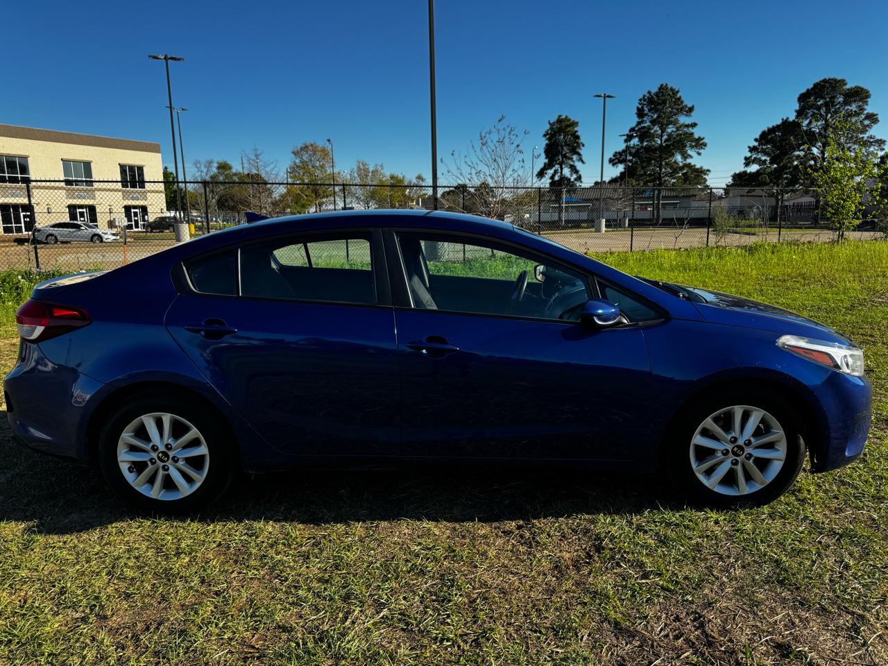 Photo 7 of 2017 Kia Forte LX for sale in Katy, TX