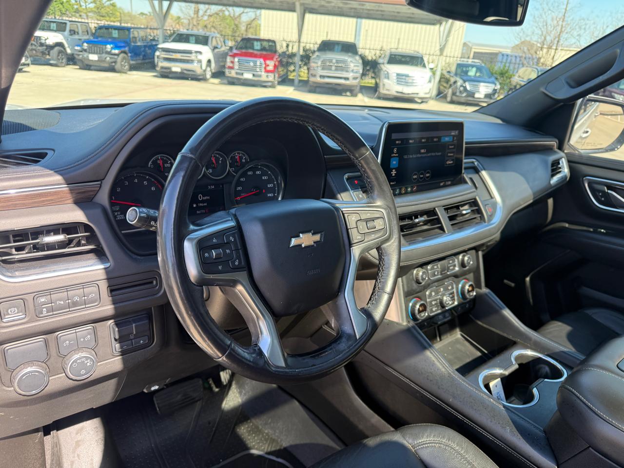 Photo 10 of 2021 Chevrolet Suburban LT for sale in Houston, TX