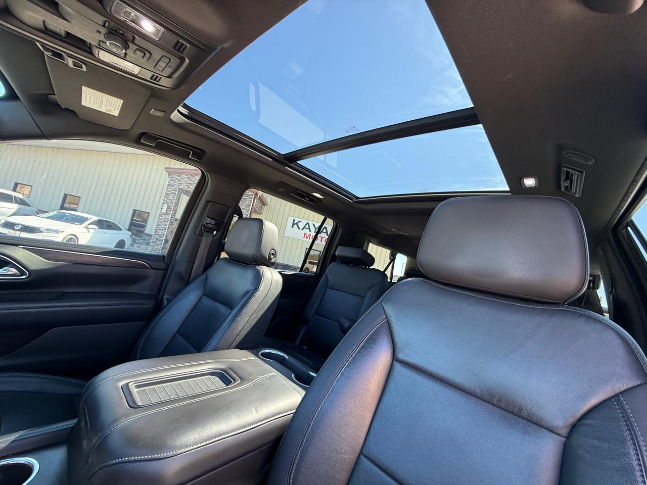 Photo 11 of 2021 Chevrolet Suburban LT for sale in Houston, TX