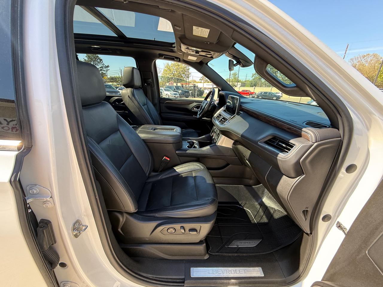 Photo 14 of 2021 Chevrolet Suburban LT for sale in Houston, TX