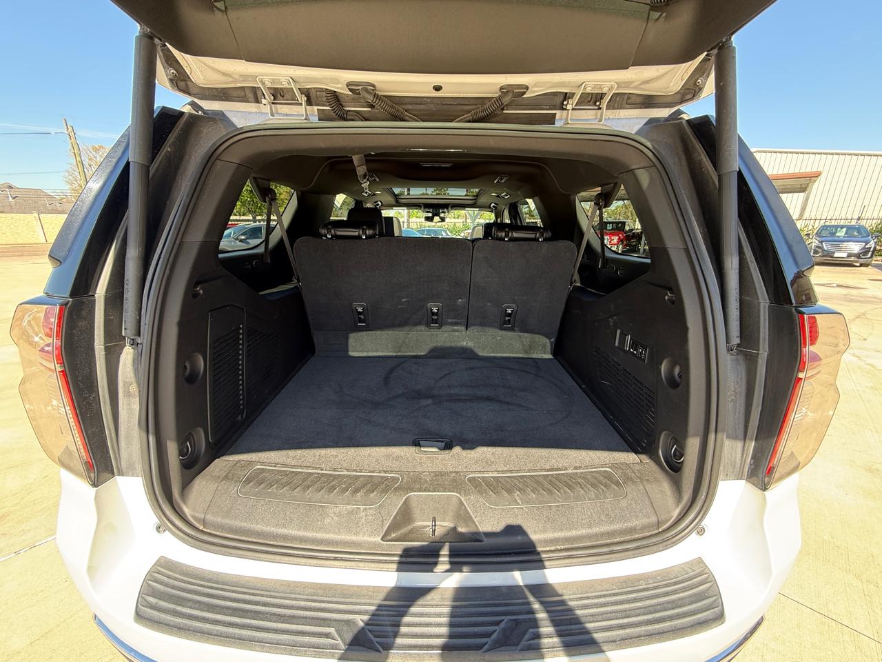 Photo 16 of 2021 Chevrolet Suburban LT for sale in Houston, TX