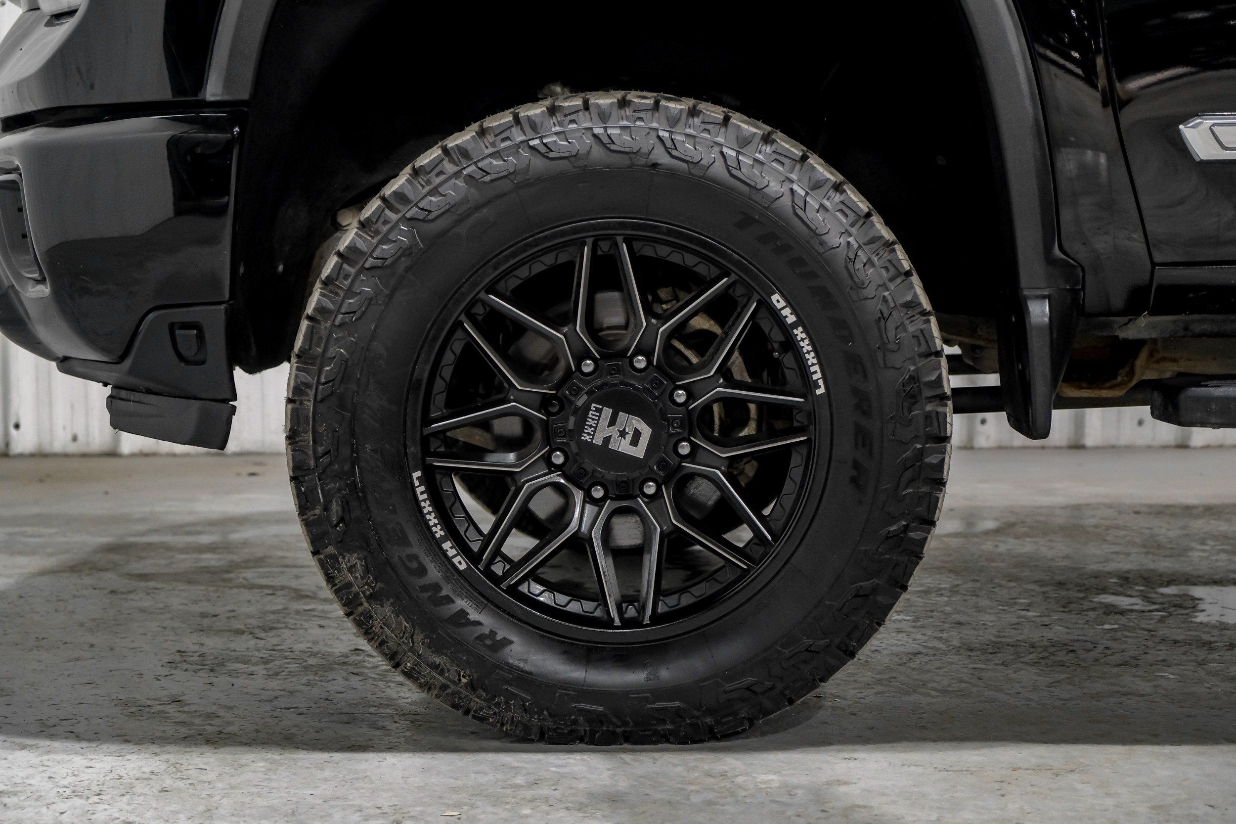 Photo 125 of 2024 Chevrolet Silverado Hd High for sale in Katy, TX