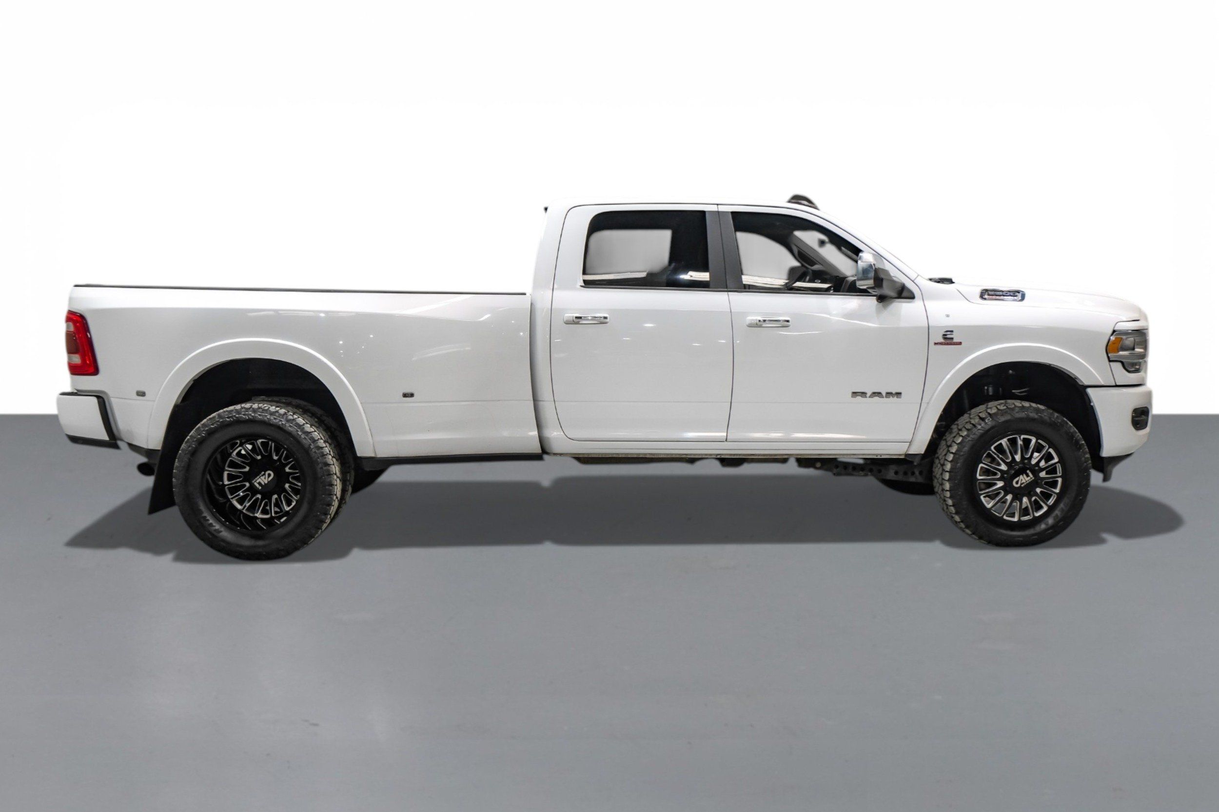 Photo 11 of 2020 Ram 3500 Laramie for sale in Katy, TX
