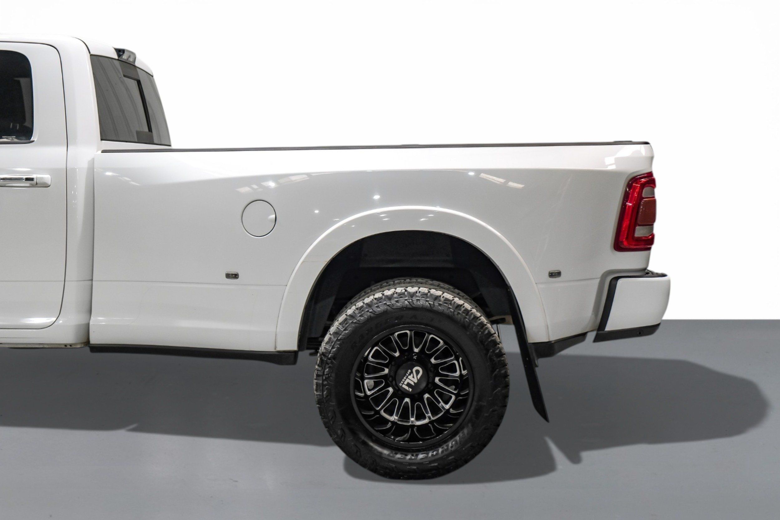 Photo 23 of 2020 Ram 3500 Laramie for sale in Katy, TX