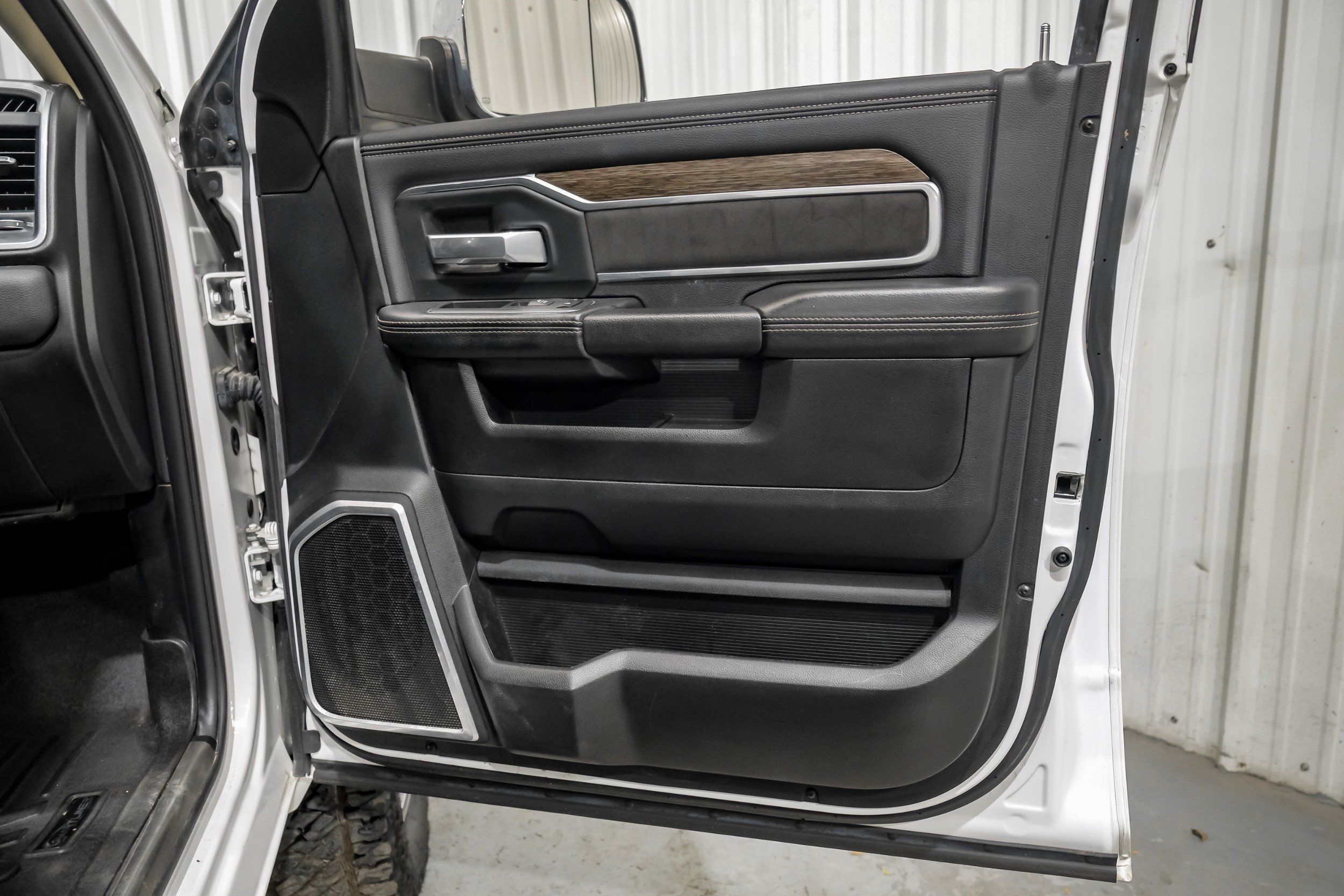 Photo 93 of 2020 Ram 3500 Laramie for sale in Katy, TX
