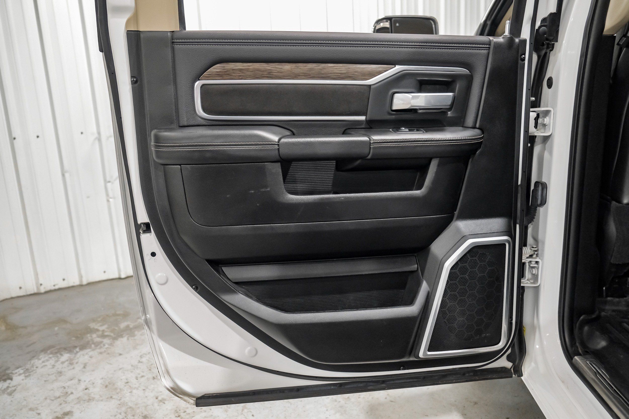 Photo 95 of 2020 Ram 3500 Laramie for sale in Katy, TX