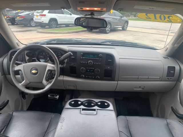 Photo 6 of 2012 Chevrolet Silverado for sale in Cypress, TX