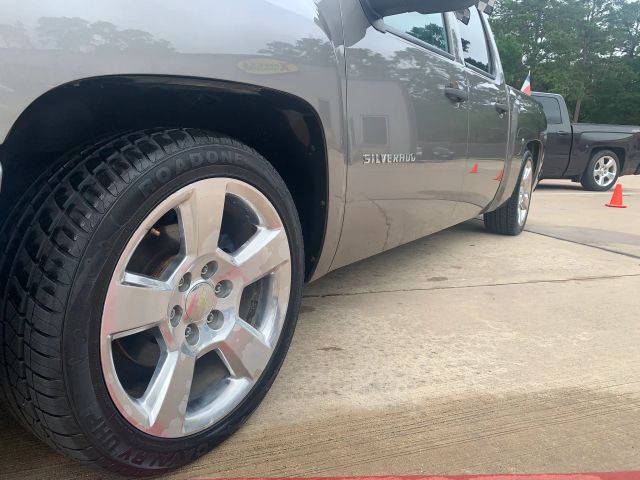 Photo 10 of 2012 Chevrolet Silverado for sale in Cypress, TX