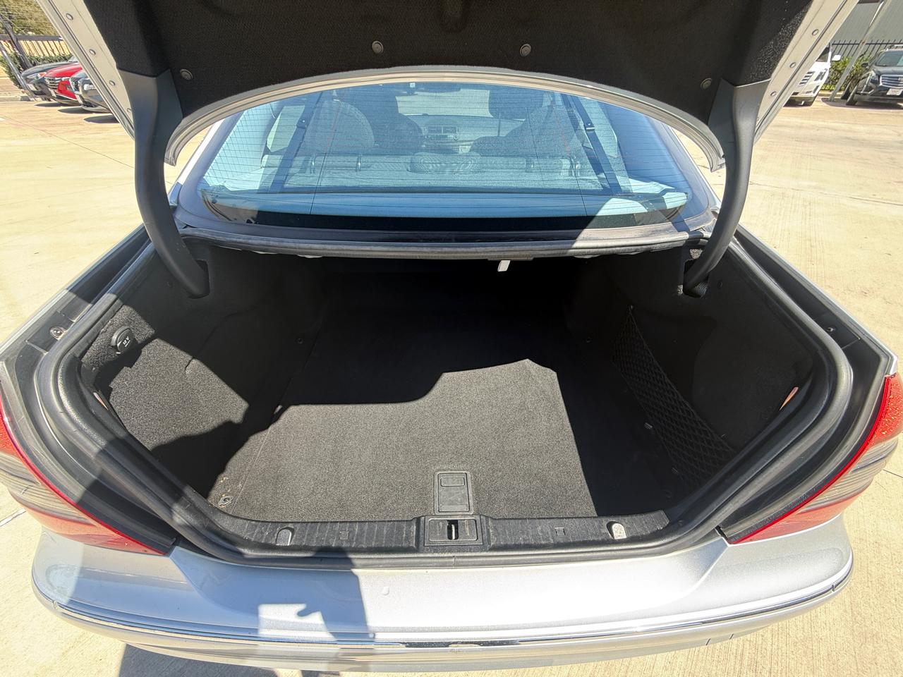 Photo 25 of 2009 Mercedes-Benz E-Class E350 Sport Sedan for sale in Houston, TX