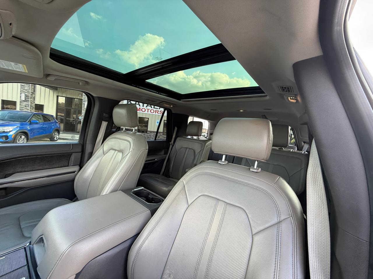 Photo 21 of 2018 Ford Expedition Limited for sale in Houston, TX
