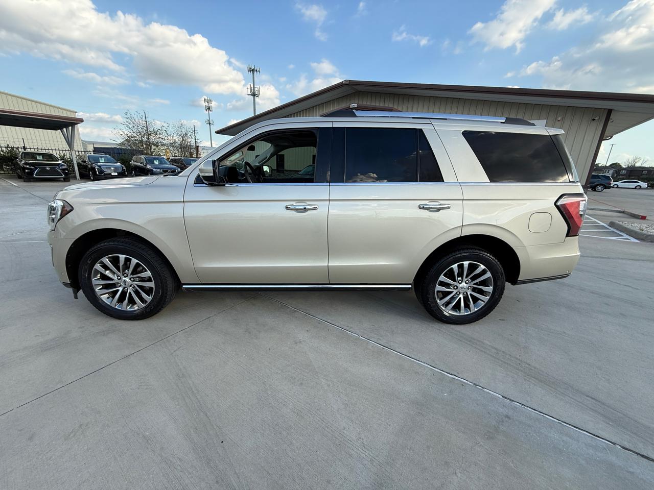 Photo 6 of 2018 Ford Expedition Limited for sale in Houston, TX