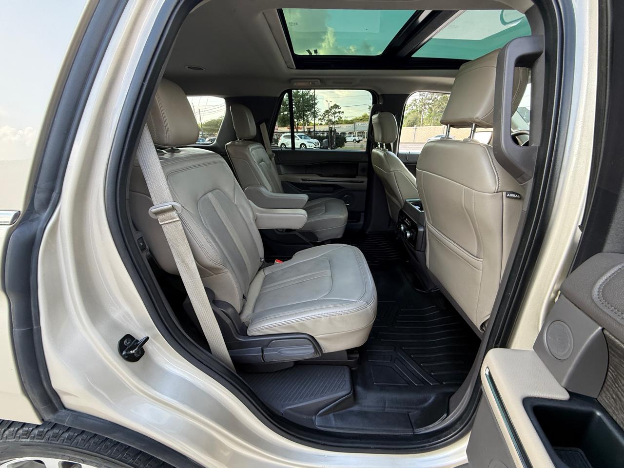 Photo 32 of 2018 Ford Expedition Limited for sale in Houston, TX