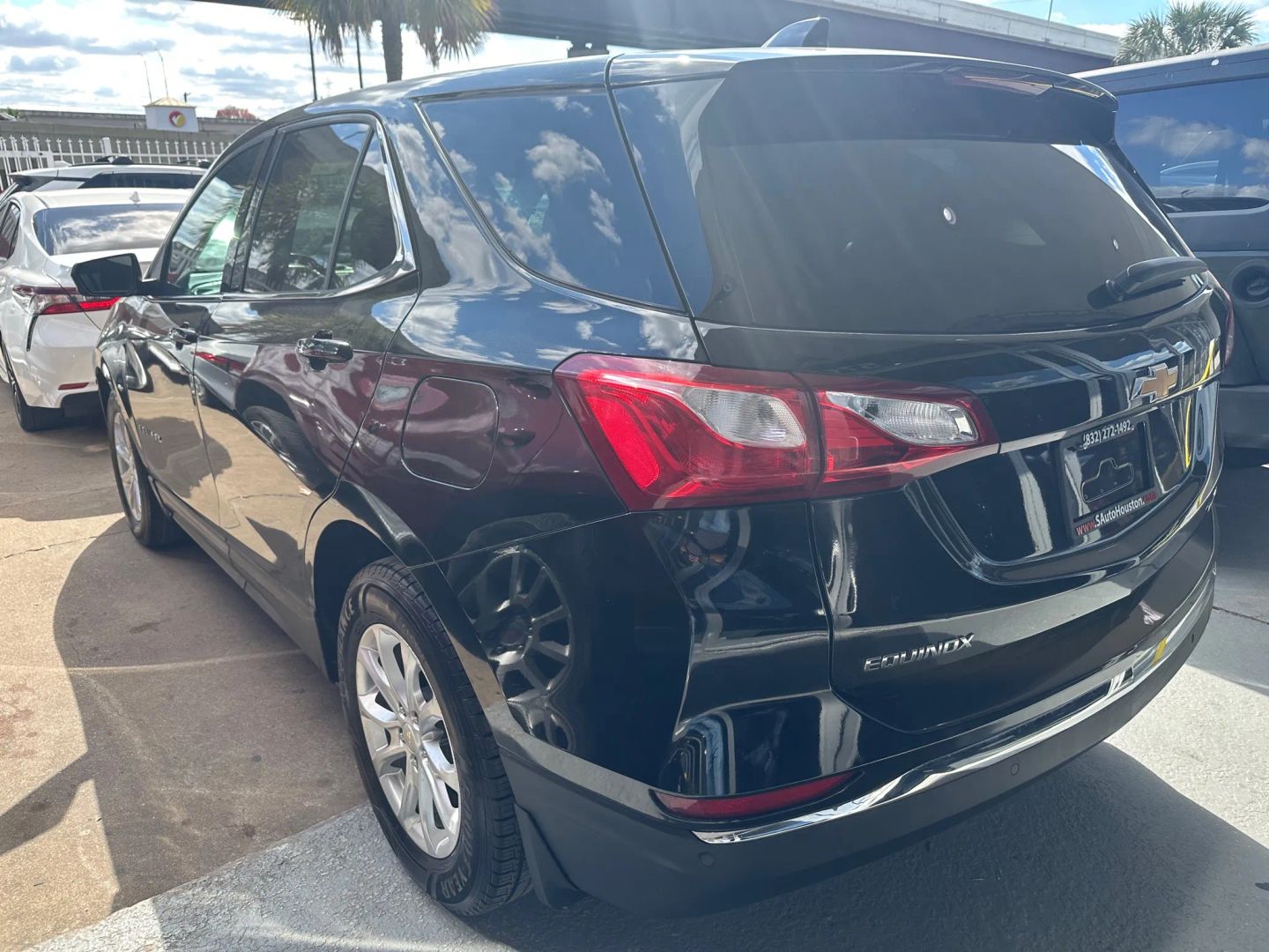 Photo 11 of 2020 Chevrolet Equinox LT Sport Utility 4D for sale in Houston, TX