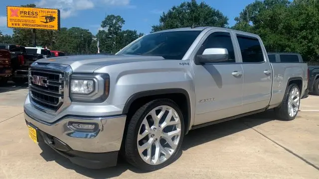 Photo 6 of 2018 GMC Sierra for sale in Cypress, TX
