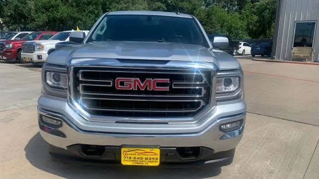 Photo 13 of 2018 GMC Sierra for sale in Cypress, TX