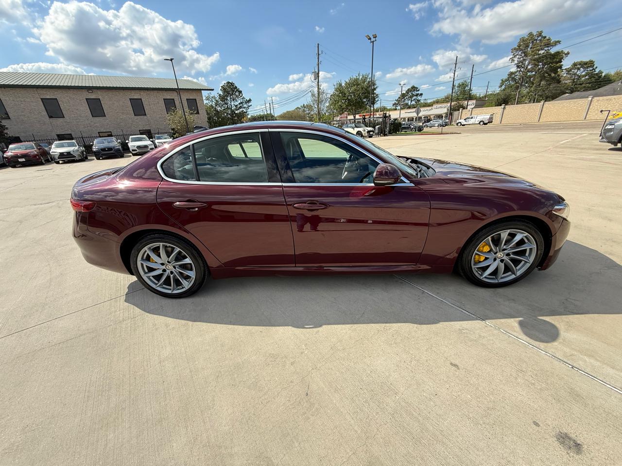 Photo 7 of 2019 Alfa Romeo Giulia (952) Giulia for sale in Houston, TX