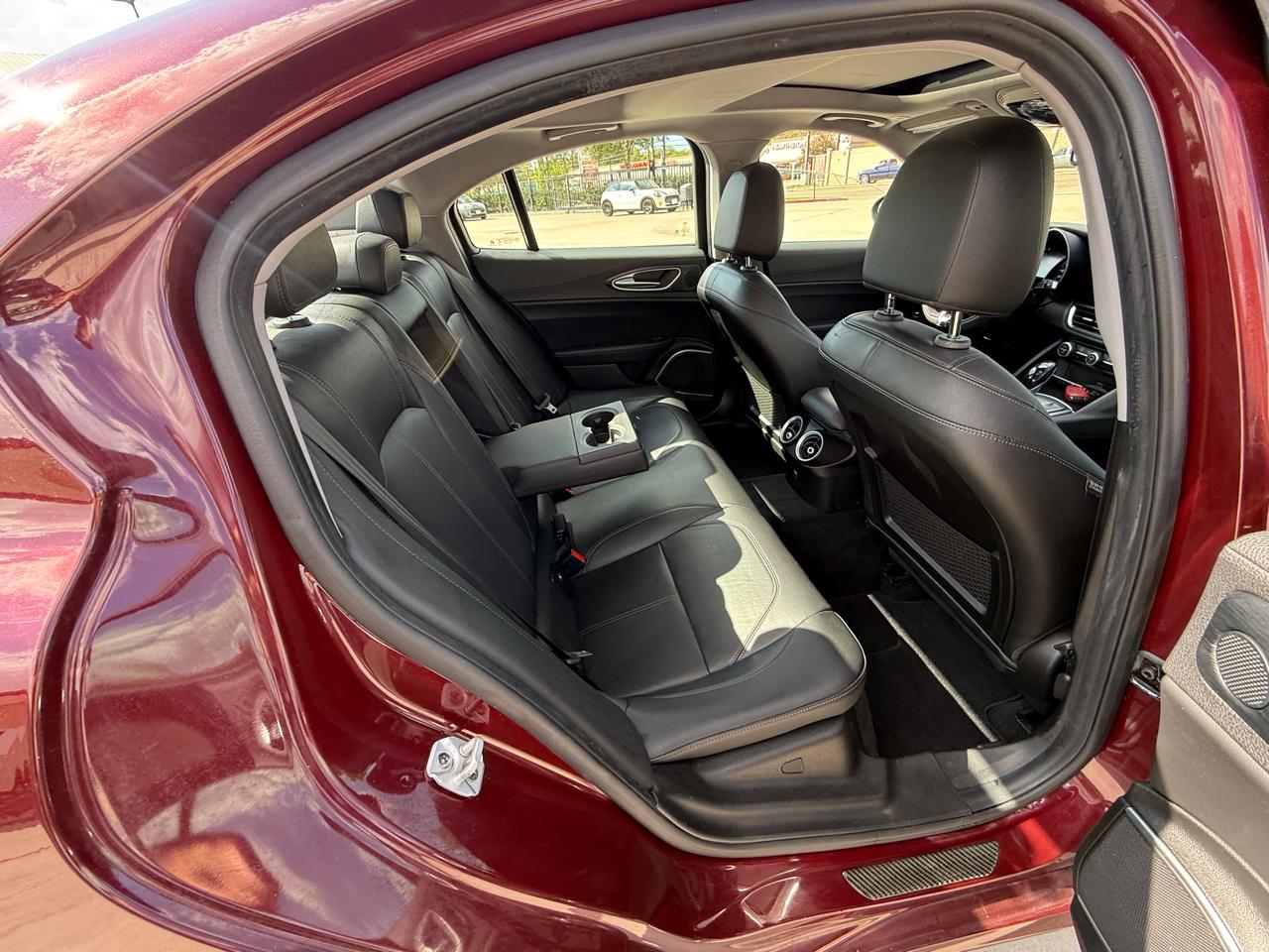 Photo 13 of 2019 Alfa Romeo Giulia (952) Giulia for sale in Houston, TX