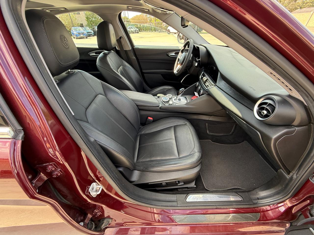 Photo 14 of 2019 Alfa Romeo Giulia (952) Giulia for sale in Houston, TX