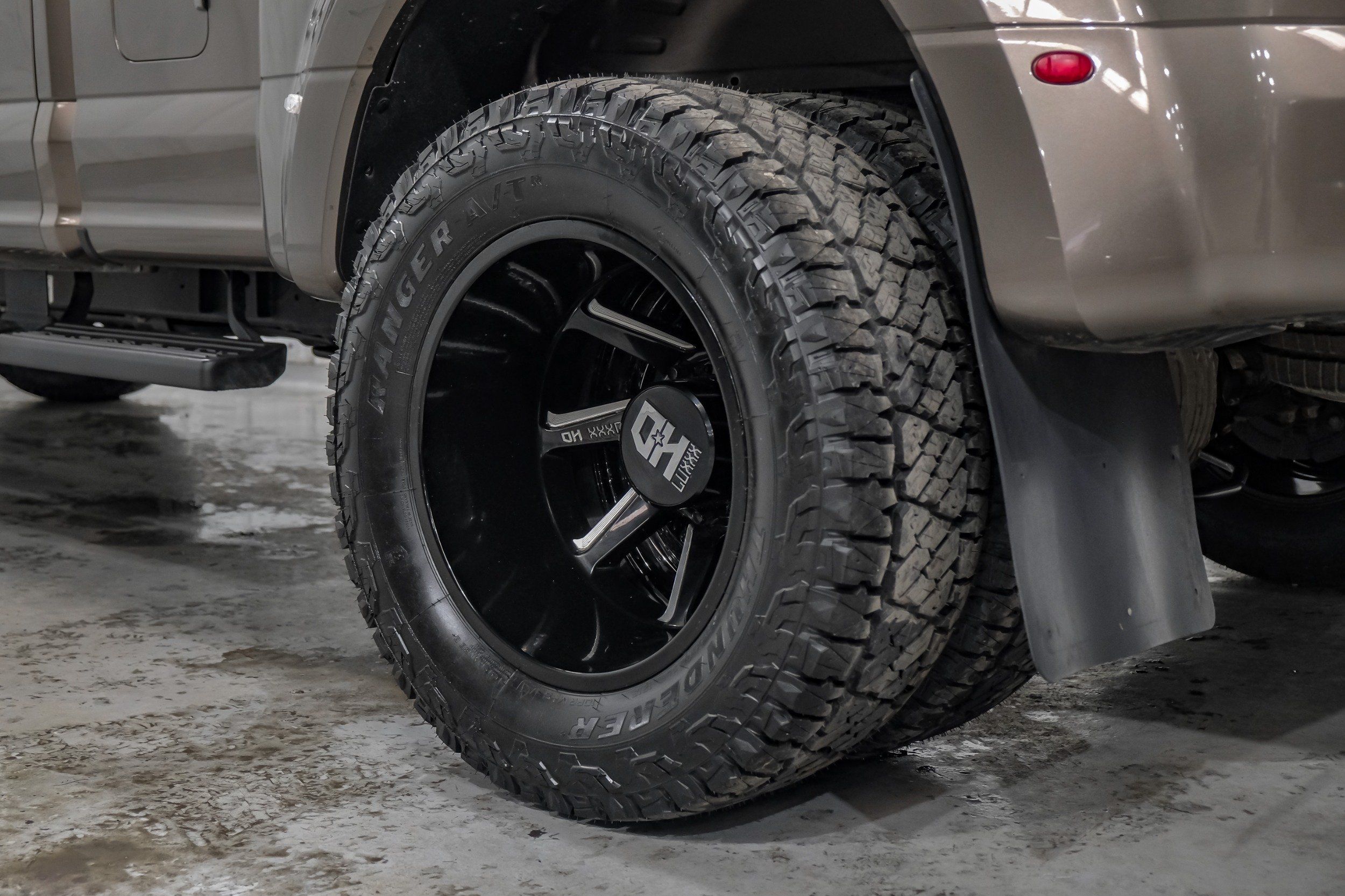 Photo 129 of 2021 Ford F-350 F-series for sale in Katy, TX