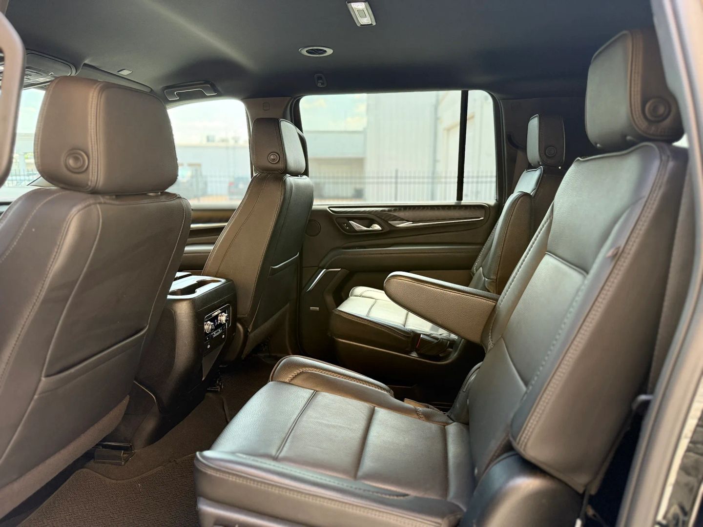 Photo 11 of 2023 GMC Yukon Xl Denali for sale in Houston, TX