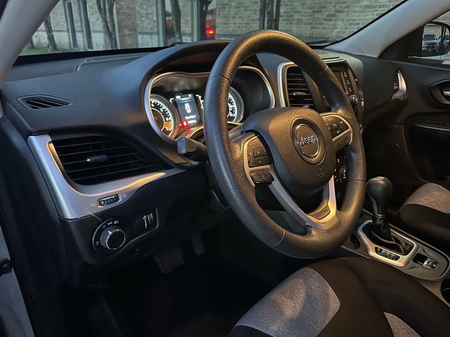 Photo 39 of 2014 Jeep Cherokee Sport for sale in Katy, TX